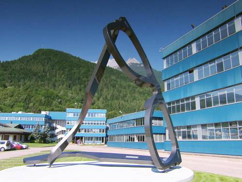 Luxottica, settimana lavorativa di quattro giorni, senza toccare il salario
