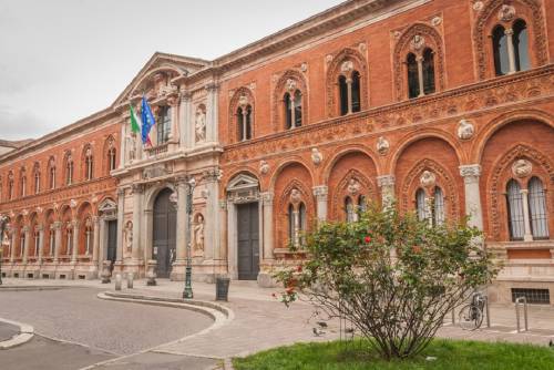 Aule inagibili, il Codacons fa due esposti. Uno alla Corte dei Conti sui fondi usati
