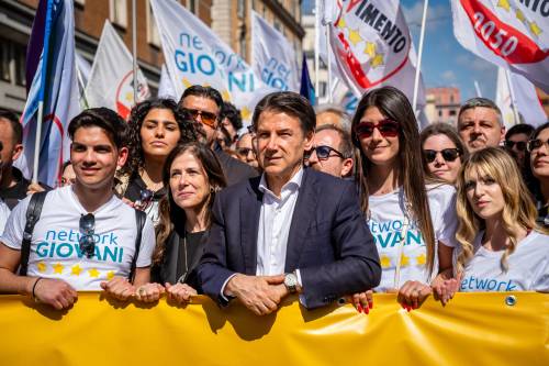 Conte pacifista si candida a premier
