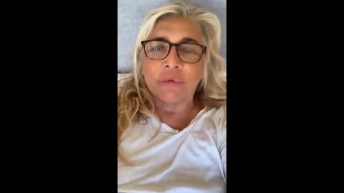 Mara Venier cade di nuovo: "Poteva andare peggio, mi devo far benedire"