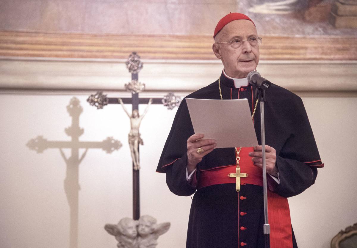 Bagnasco: "È tornata la verticalità. L'Europa si ricordi cos'è"